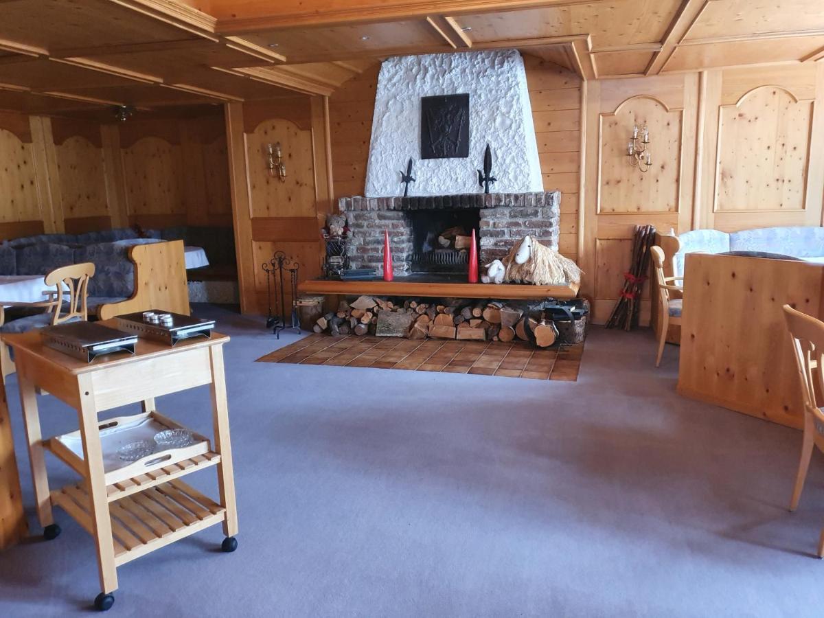 Hotel Waldhorn 3*